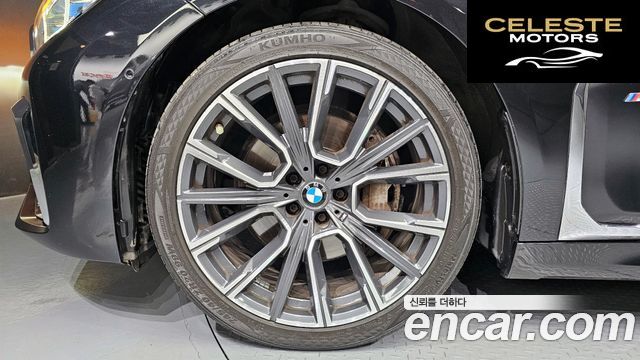 BMW Série 7 (G11) 740Li xDrive M Sport 2021 — photo 7 sur 22