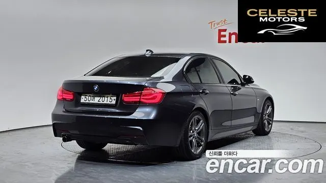 BMW Série 3 (F30) 320i M Sport 2018 — photo 2 sur 31