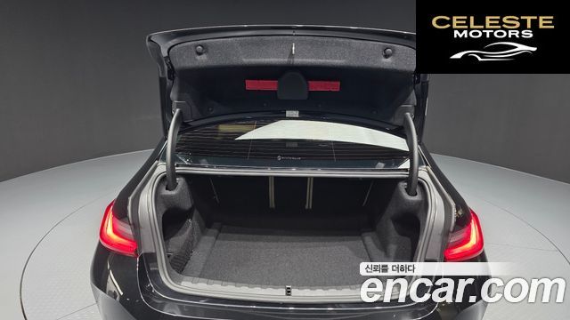 BMW Série 3 (G20) 320i 2023 — photo 26 sur 31