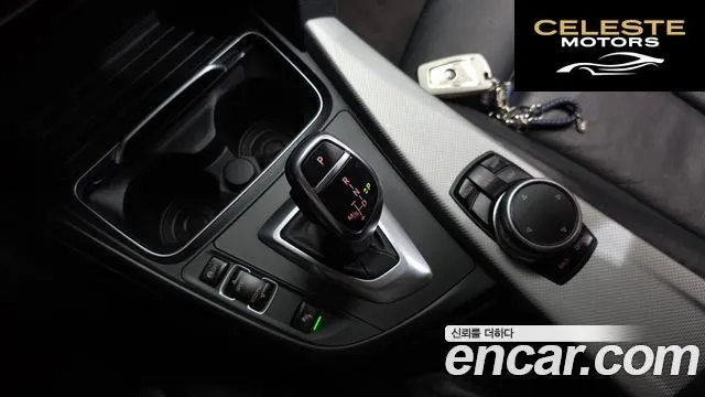 BMW Série 3 (F30) 330i M Sport 2017 — photo 11 sur 31