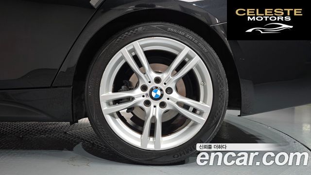 BMW Série 3 (F30) 330i M Sport 2017 — photo 6 sur 31