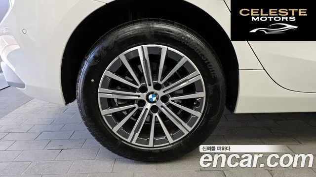 BMW Série 2 Active Tourer (U06) 220i Luxury 2024 — photo 5 sur 33