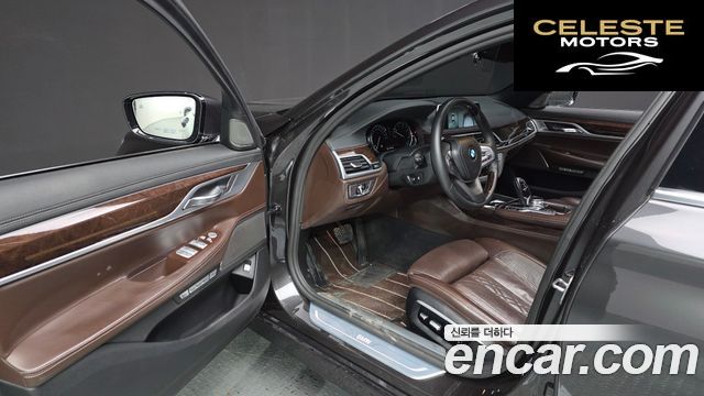 BMW Série 7 (G11) 730Ld xDrive 2016 — photo 13 sur 35