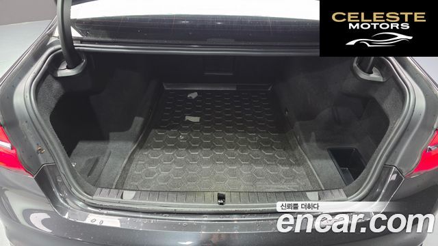 BMW Série 7 (G11) 730Ld xDrive 2016 — photo 25 sur 35