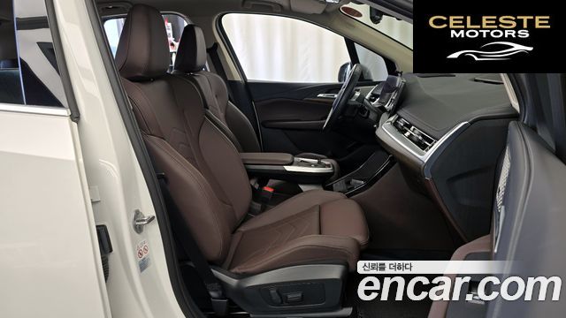 BMW Série 2 Active Tourer (U06) 220i Luxury 2024 — photo 16 sur 33