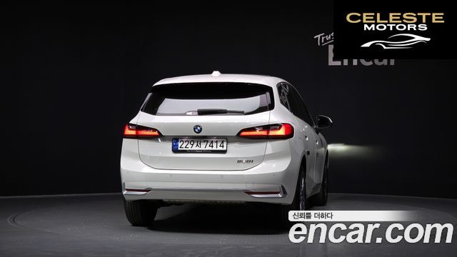 BMW Série 2 Active Tourer (U06) 220i Luxury 2024 — photo 4 sur 33