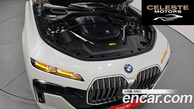 BMW Série 7 (G70) 750e xDrive M Sport 2023 — photo 6 sur 41