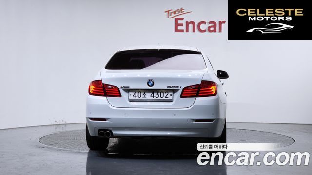 BMW Série 5 (F10) 528i xDrive 2014 — photo 3 sur 43