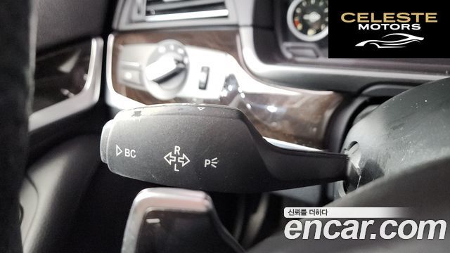 BMW Série 5 (F10) 528i xDrive 2014 — photo 34 sur 43
