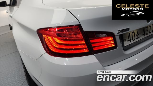 BMW Série 5 (F10) 528i xDrive 2014 — photo 8 sur 43