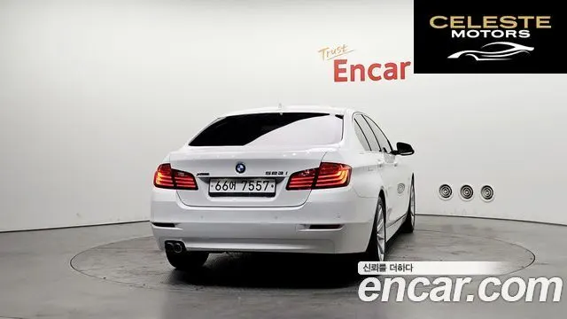 BMW Série 5 (F10) 528i xDrive 2015 — photo 4 sur 20