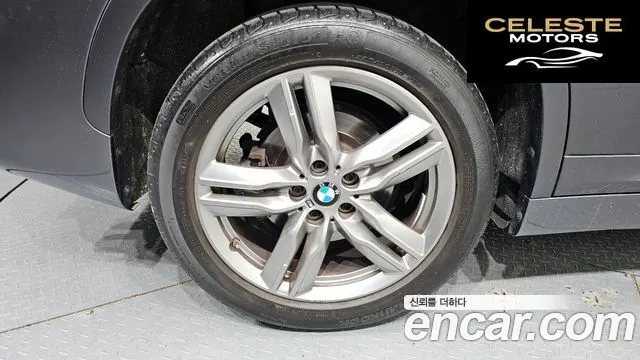 BMW X1 (F48) xDrive 20i M Sport 2021 — photo 5 sur 31