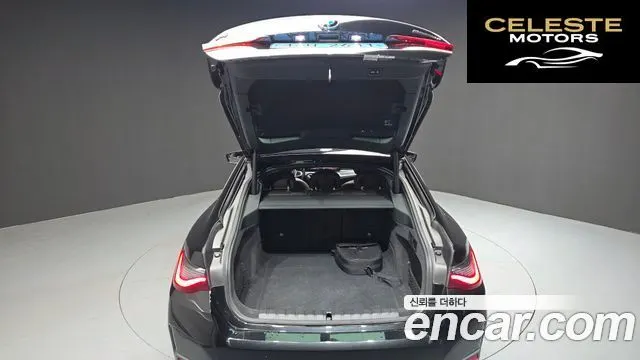 BMW i4 eDrive40 M Sport Pro 2023 — photo 24 sur 39