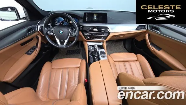 BMW Série 5 (G30) 530i xDrive M Sport 2018 — photo 10 sur 32