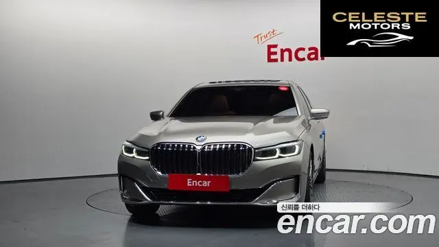 BMW Série 7 (G11) 730d xDrive Design Pure Excellence 2021 — photo 3 sur 20