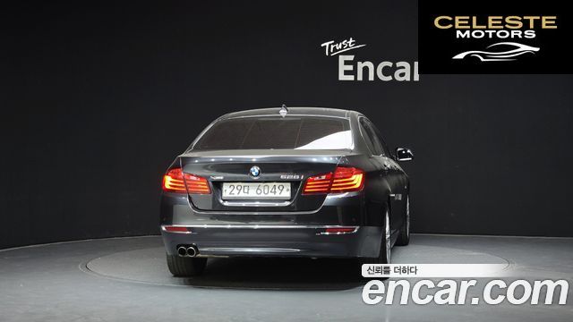 BMW Série 5 (F10) 528i xDrive Luxury Plus 2015 — photo 4 sur 20