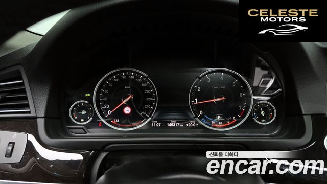 BMW Série 5 (F10) 528i xDrive M Aéro Dynamic 2016 — photo 10 sur 38