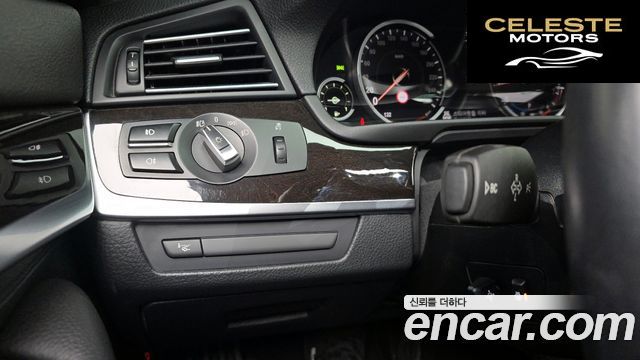 BMW Série 5 (F10) 528i xDrive M Aéro Dynamic 2016 — photo 22 sur 38