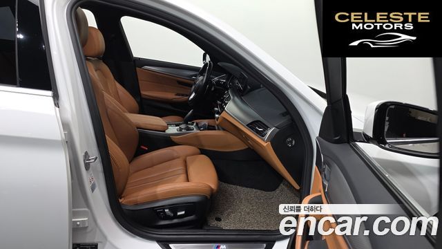 BMW Série 5 (G30) 530i xDrive M Sport 2018 — photo 17 sur 32