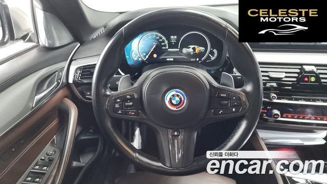 BMW Série 5 (G30) M550d xDrive 2018 — photo 19 sur 34