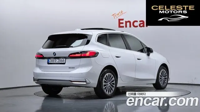 BMW Série 2 Active Tourer (U06) 220i Luxury 2025 — photo 2 sur 34