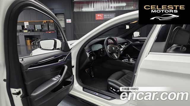 BMW Série 5 (G30) 530i M Sport Plus 2019 — photo 13 sur 36