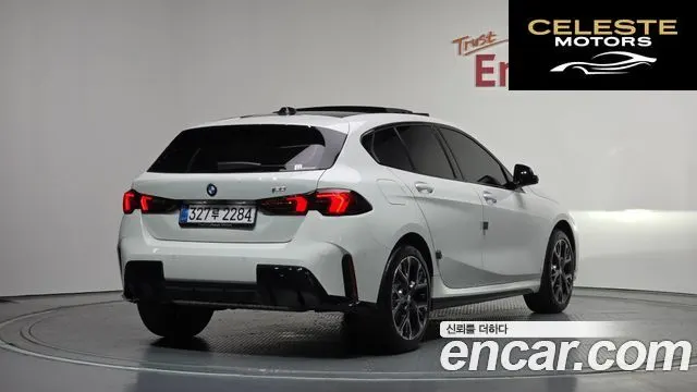 BMW Série 1 (F70) 120 M Sport 2025 — photo 2 sur 34