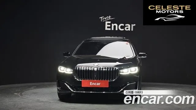 BMW Série 7 (G11) 740Li xDrive Design Pure Excellence 2021 — photo 3 sur 20