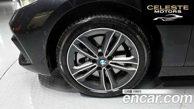 BMW Série 1 (F40) 120i Sport 2024 — photo 5 sur 33