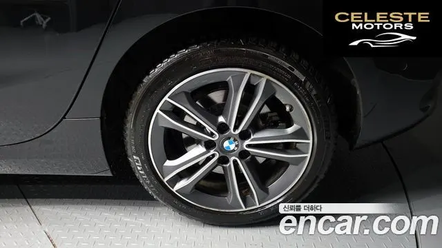 BMW Série 1 (F40) 120i Sport 2024 — photo 7 sur 33