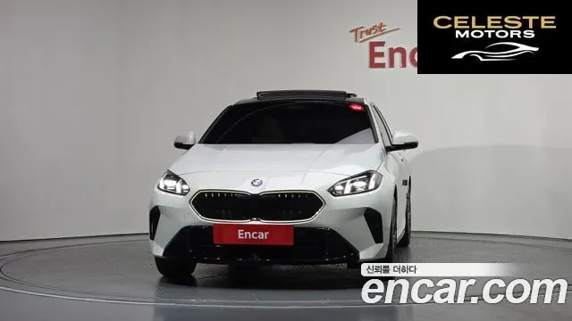 BMW Série 1 (F70) 120 M Sport 2025 — photo 3 sur 34