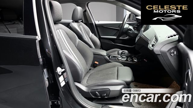 BMW Série 1 (F40) 120i Sport 2024 — photo 17 sur 33