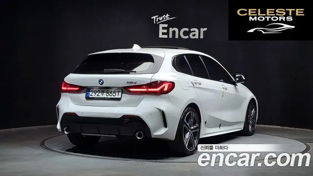 BMW Série 1 (F40) 118d M Sport 2021 — photo 2 sur 36