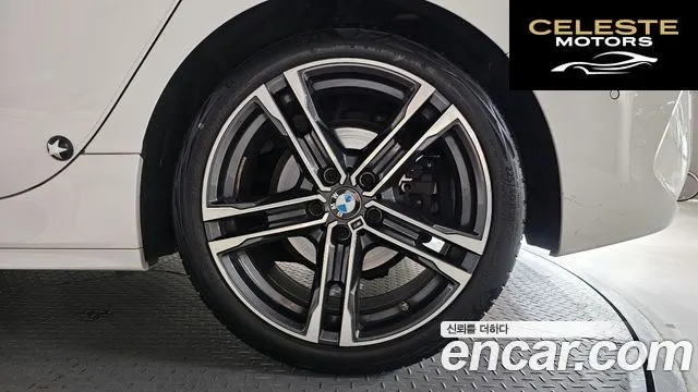 BMW Série 1 (F40) 118d M Sport 2021 — photo 7 sur 36