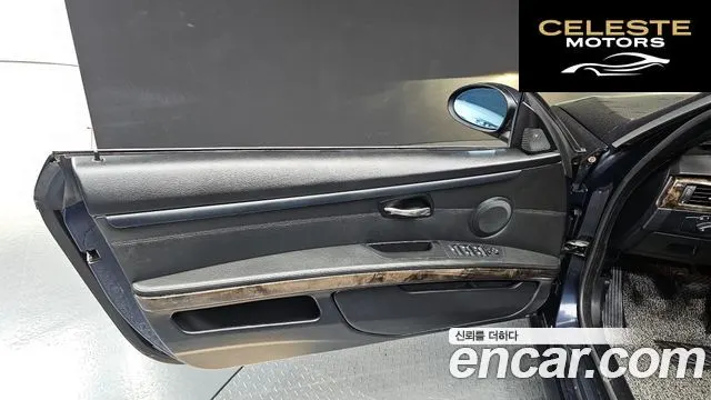 BMW Série 3 (E90) 328i Cabriolet 2008 — photo 14 sur 31