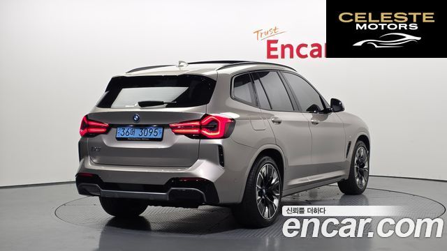 BMW iX3 M Sport 2023 — photo 2 sur 30