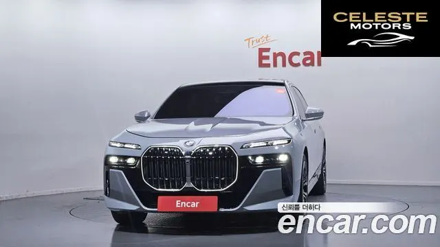 BMW Série 7 (G70) 740i xDrive M Sport 2026 — photo 3 sur 32