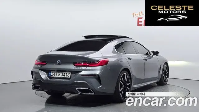 BMW Série 8 (G15) M850i xDrive Gran Coupé 2022 — photo 2 sur 20
