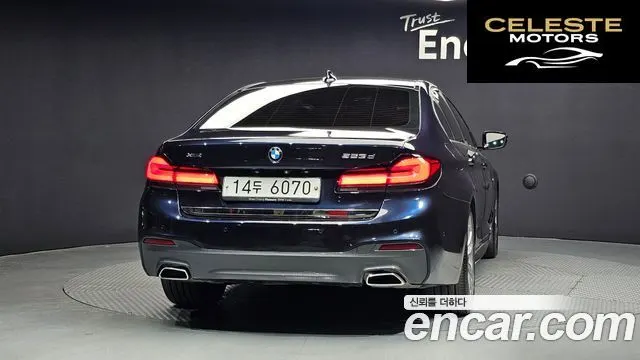 BMW Série 5 (G30) 520d M Sport Plus 2019 — photo 4 sur 20