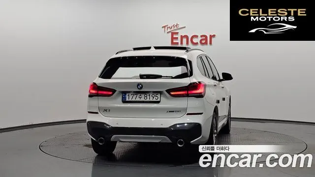 BMW X1 (F48) xDrive 20i M Sport 2022 — photo 3 sur 32