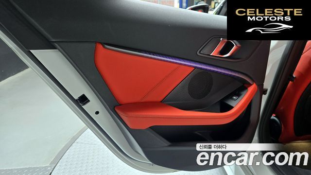 BMW Série 1 (F40) 118d M Sport 2021 — photo 15 sur 36