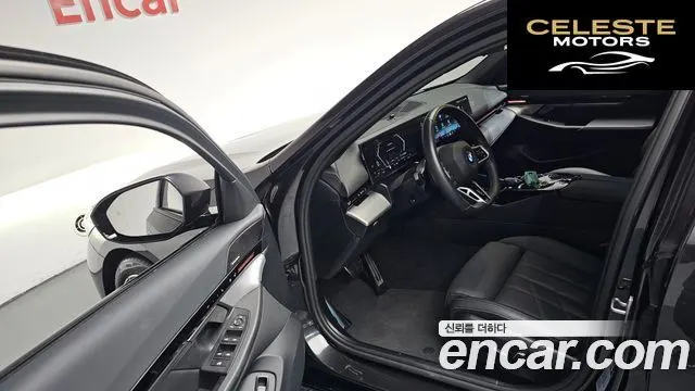 BMW Série 5 (G60) 520i M Sport 2024 — photo 12 sur 36