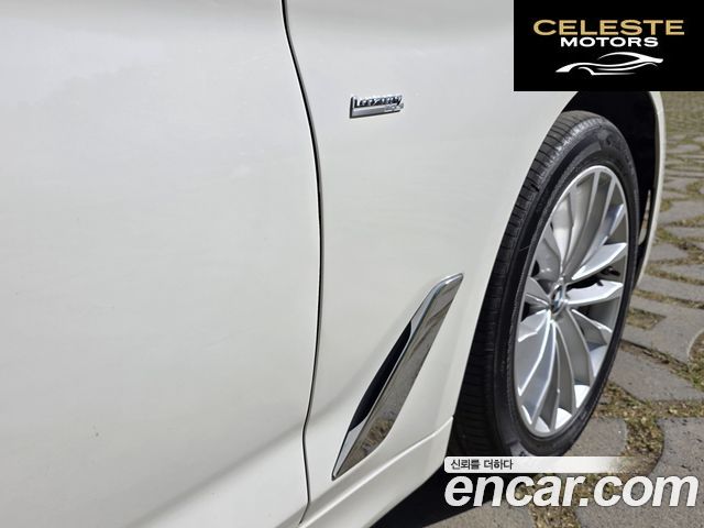 BMW Série 5 (G30) 520d Luxury Spécial Edition 2018 — photo 6 sur 26