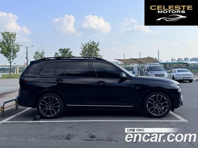 BMW X7 (G07) xDrive 40i M Sport 7 places 2025 — photo 11 sur 19