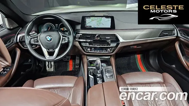 BMW Série 5 (G30) 530i M Sport Plus 2018 — photo 10 sur 33