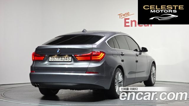BMW Série 5 GT (F07) GT 30d xDrive 2014 — photo 2 sur 20