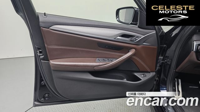 BMW Série 5 (G30) 520d M Sport Plus 2019 — photo 14 sur 36