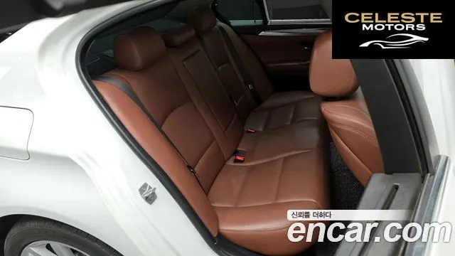 BMW Série 5 (F10) 528i 2014 — photo 17 sur 41