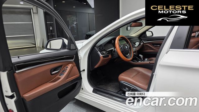 BMW Série 5 (F10) 528i 2014 — photo 10 sur 20