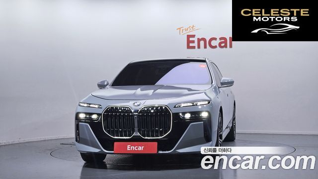 BMW Série 7 (G70) 740i xDrive M Sport 2026 — photo 3 sur 32